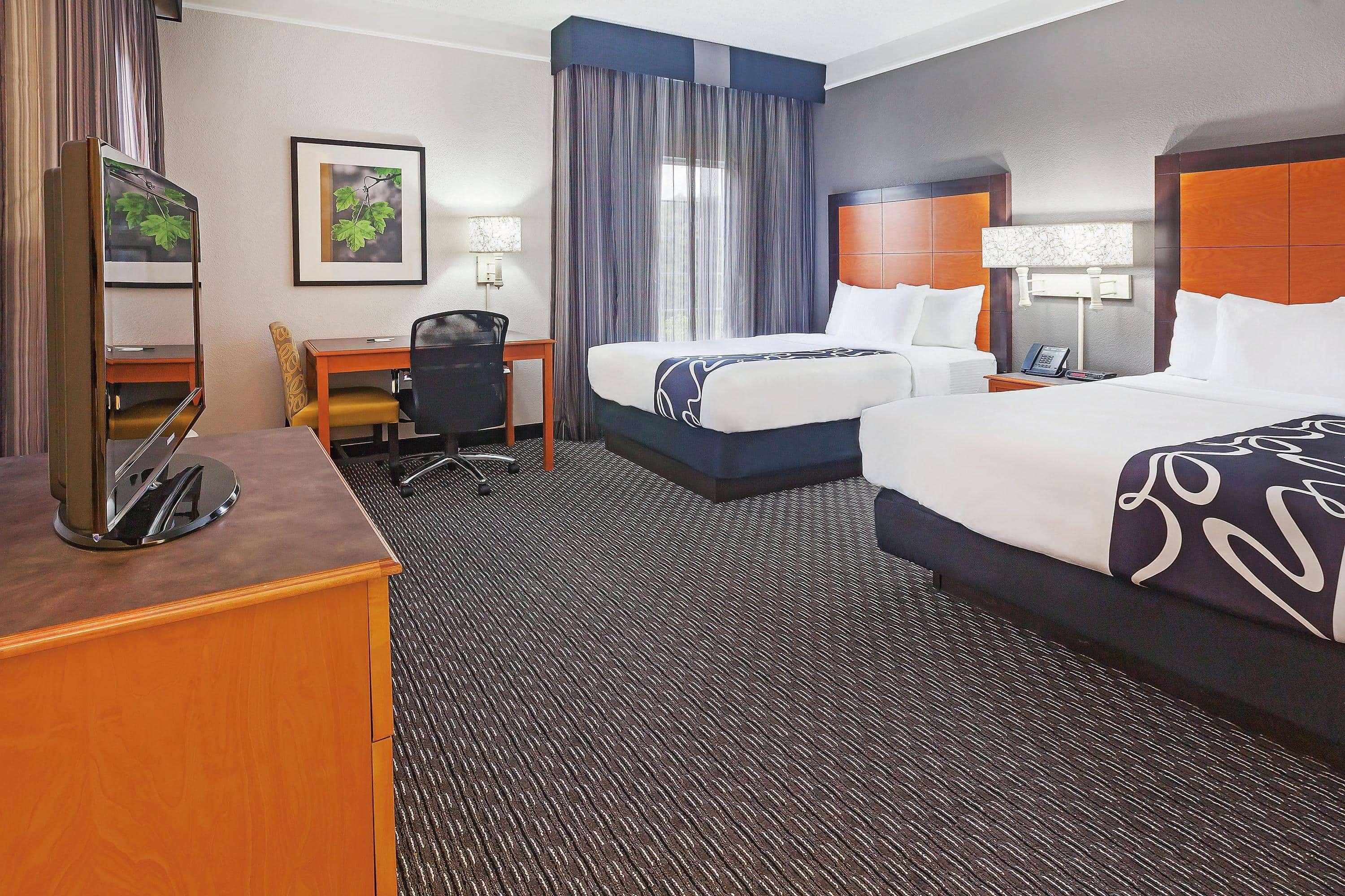 La Quinta By Wyndham Dallas - Addison Galleria Eksteriør billede