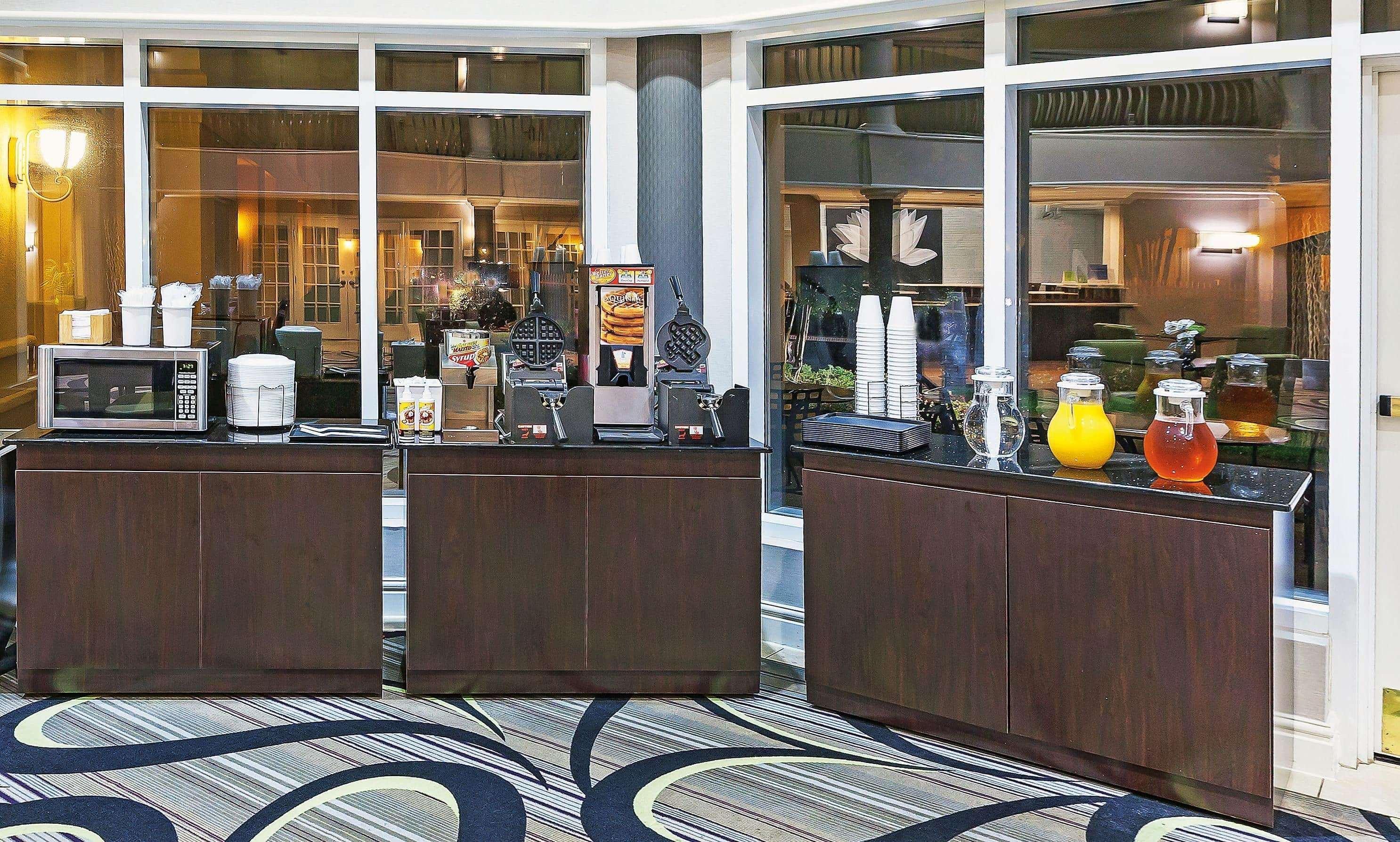 La Quinta By Wyndham Dallas - Addison Galleria Eksteriør billede