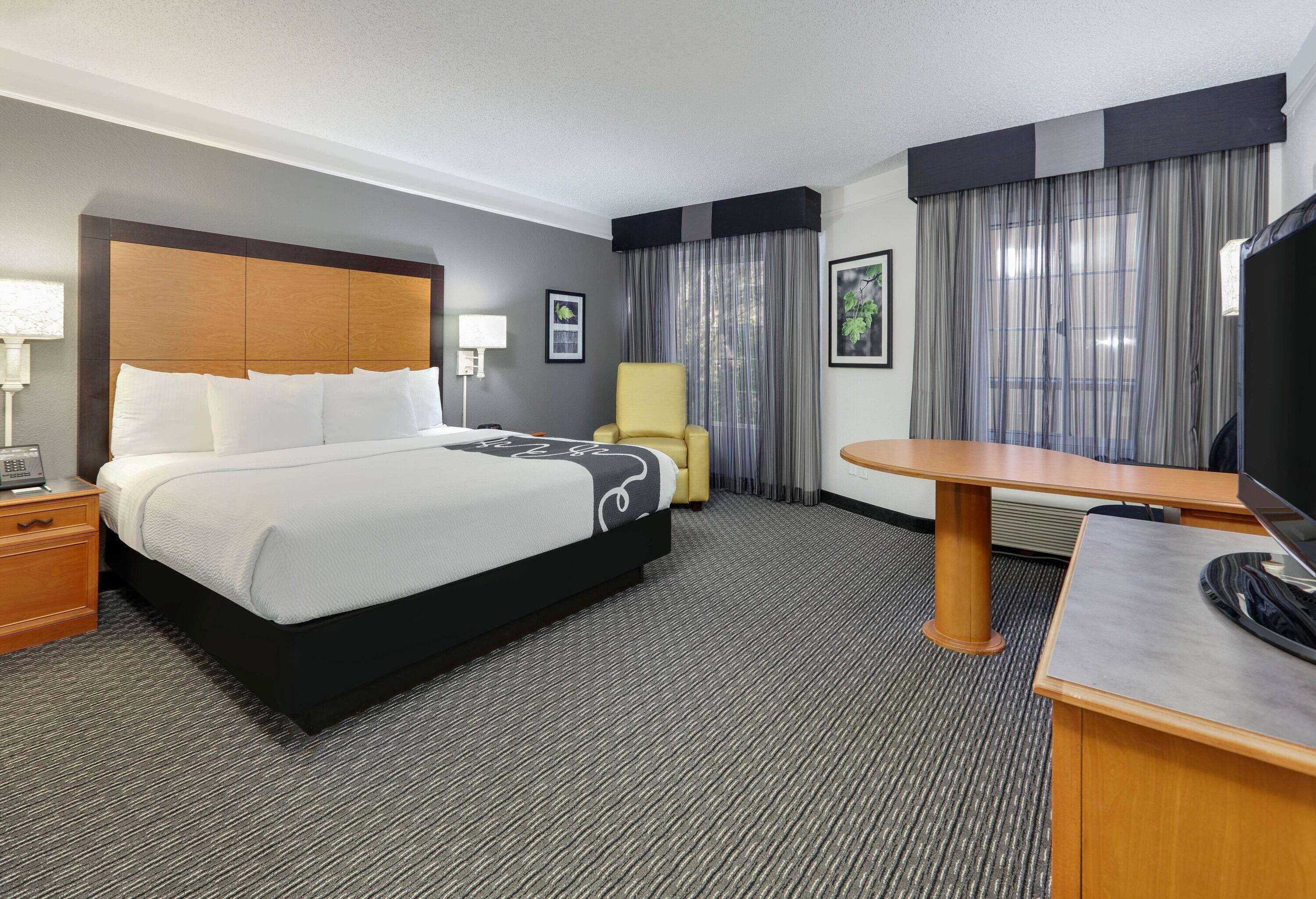 La Quinta By Wyndham Dallas - Addison Galleria Eksteriør billede