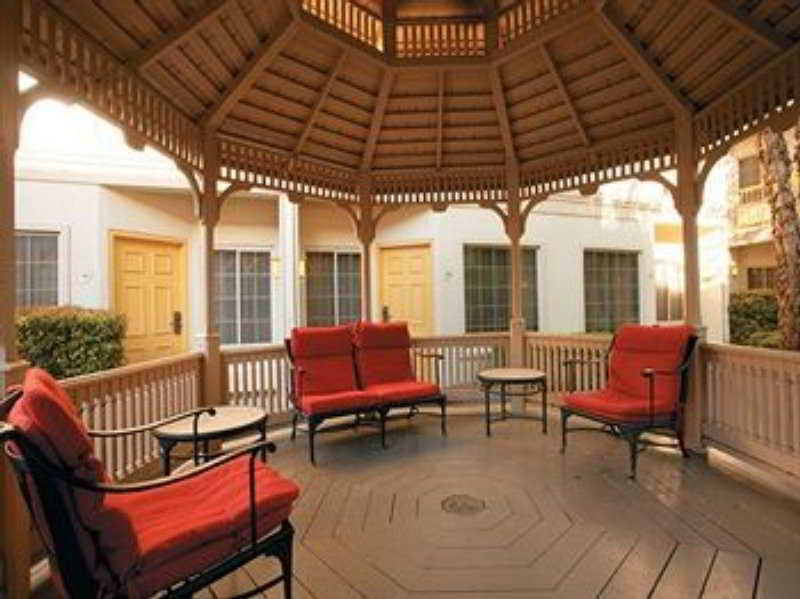 La Quinta By Wyndham Dallas - Addison Galleria Eksteriør billede
