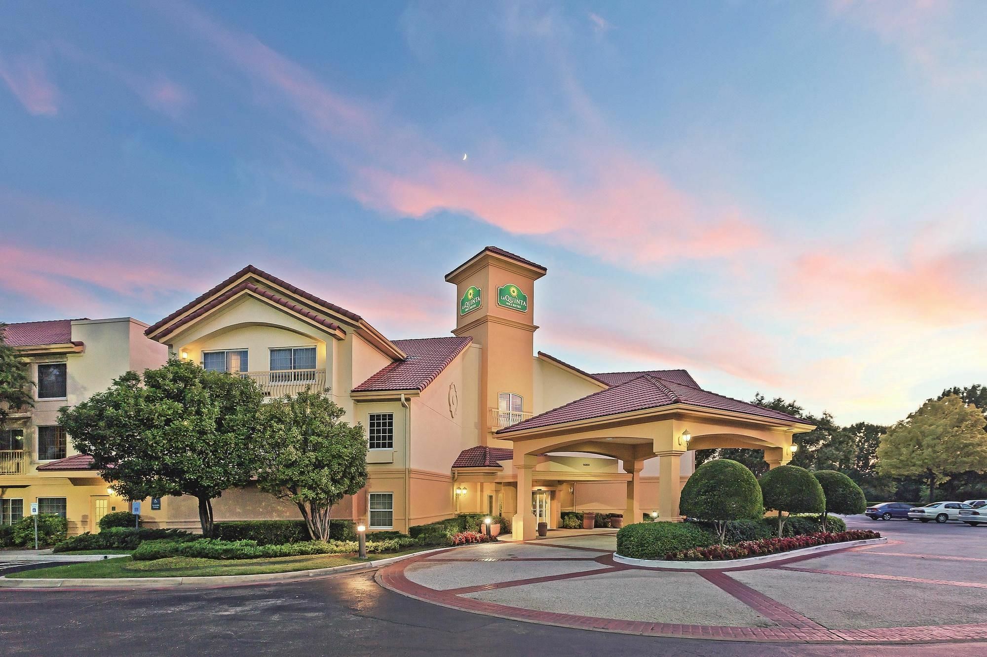 La Quinta By Wyndham Dallas - Addison Galleria Eksteriør billede